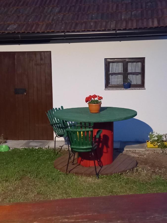 Kuca Za Odmor Beljan Βίλα Brod na Kupi Εξωτερικό φωτογραφία